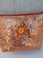 Trousse sequin saumon